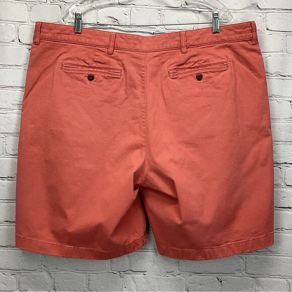 L.L.Bean Shorts Men's 42 Mineral Red Flat Front Standard Fit Athleisure Vacation - Picture 6 of 6